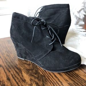 Mossino Black Booties
